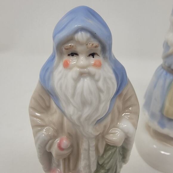 Vintage Santa Porcelain Figurine Around The World Series Set of 2 - Picture 9 of 14